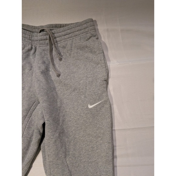 Nike Sportswear Club Fleece Joggers Mens Large Grey Sweatpants Swoosh Logo - Picture 3 of 7